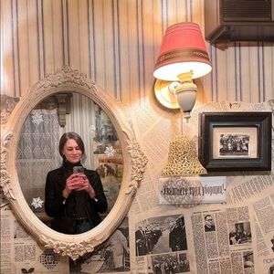 Meet your Posher, Julia